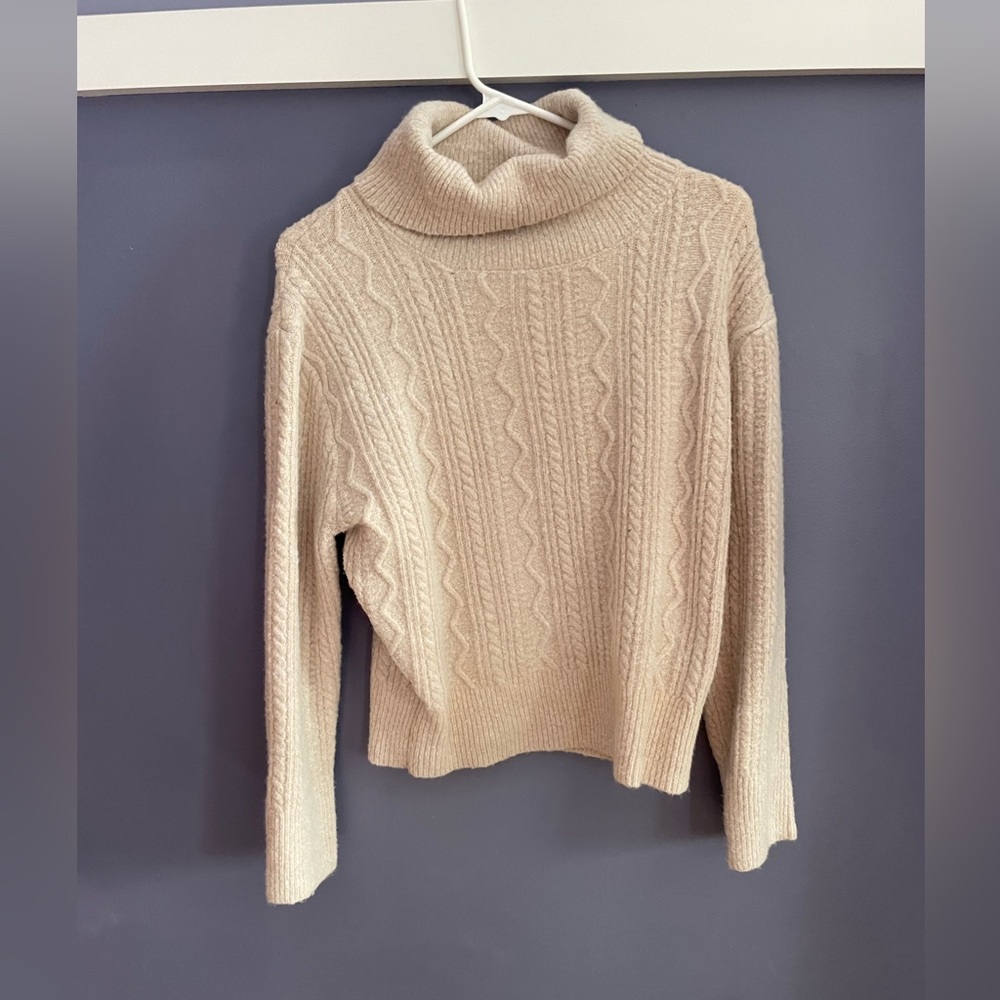NWOT sweater